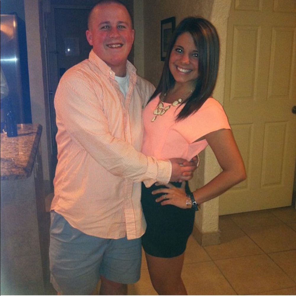 American eagle peach blouse with semi-open back